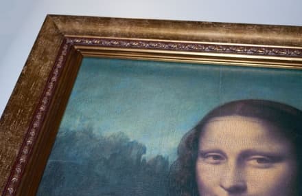 See virtual tour of Mona Lisa